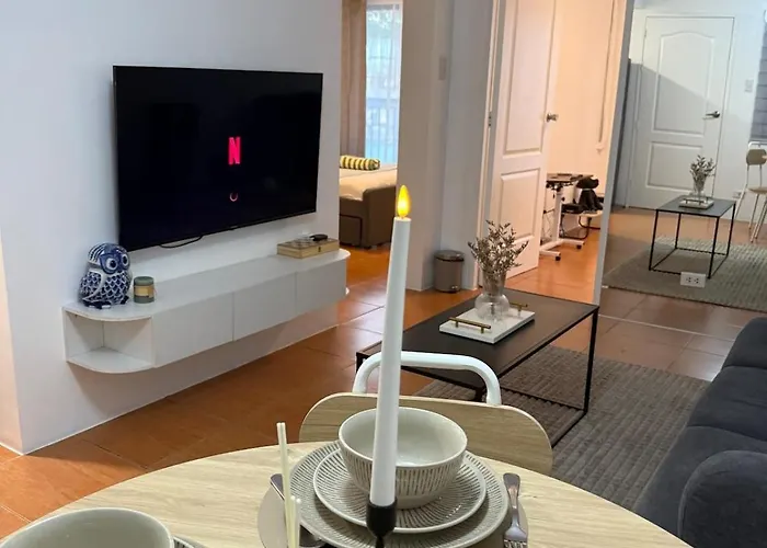 Modern Lounge 2br Pool & Netflix Near Airport Apartamento *